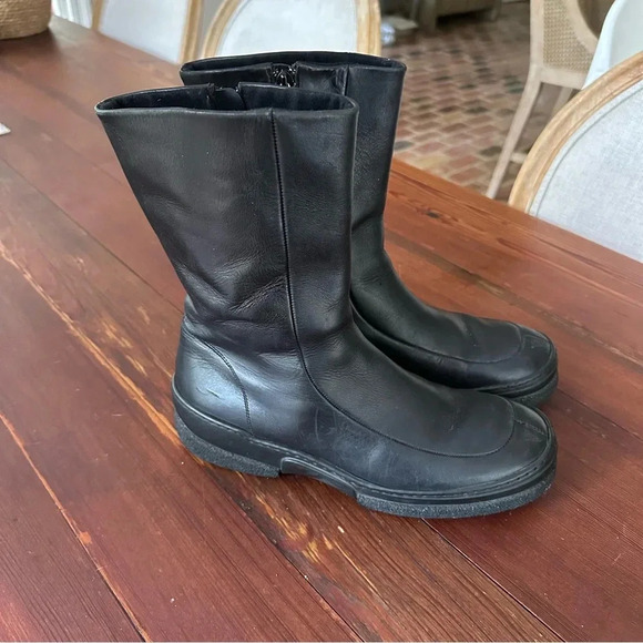 Gucci Shoes - Gucci Leather Boots vintage